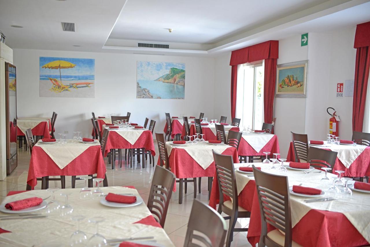 Hotel Pigalle Forte dei Marmi Exterior photo
