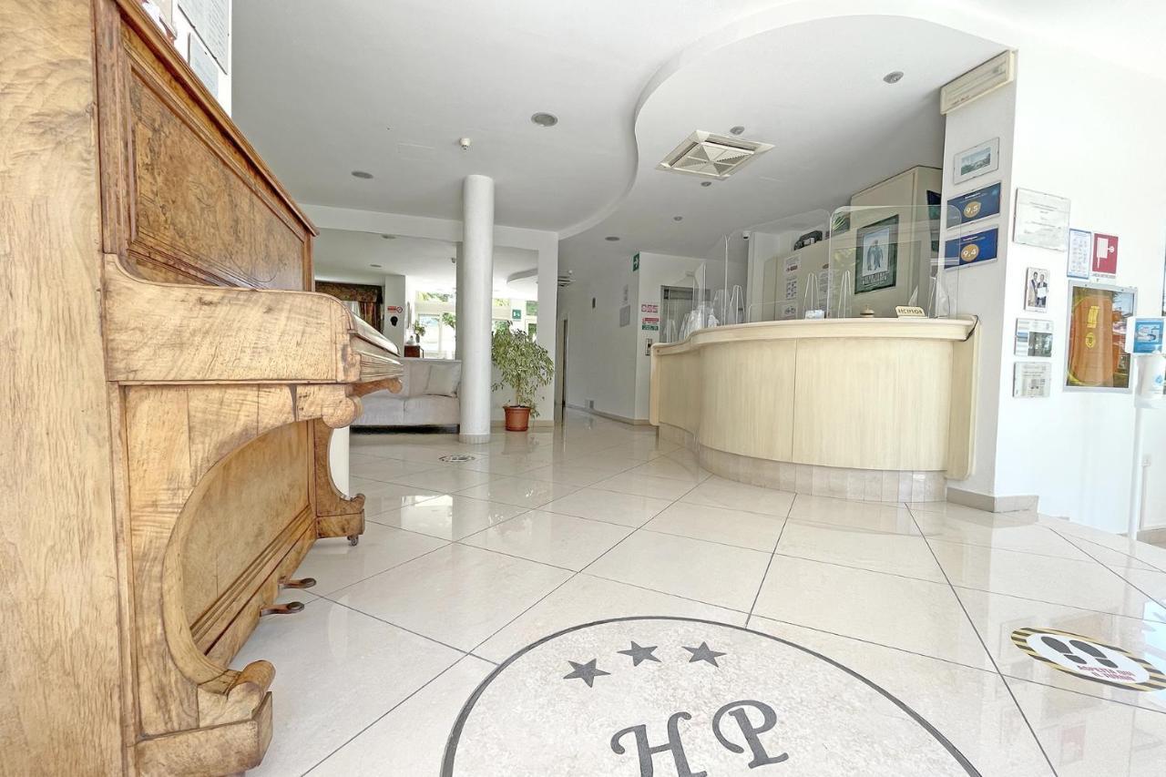 Hotel Pigalle Forte dei Marmi Exterior photo